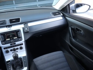 Volkswagen CC 2.0 TDI CR DPF BlueMotion Technology 140KM 2014 VW CC 2.0 TDI, Navi, Xenon, Bi-Xenon, Klima, zdjęcie 7