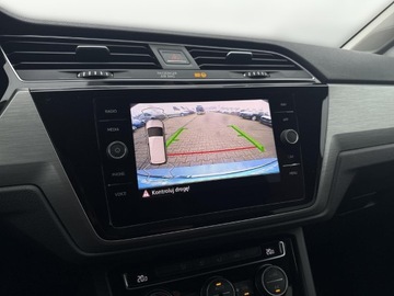 Volkswagen Touran III 1.5 TSI EVO 150KM 2020 Volkswagen Touran 1.5 TSI / 150KM, HAK, Salon Pols, zdjęcie 17