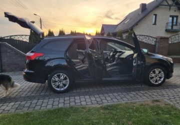 Ford Focus III Kombi Facelifting 1.0 EcoBoost 125KM 2014 Ford Focus Po oplatach Bezwypadkowe Zadbane Polecam Benzyna 125KM, zdjęcie 24