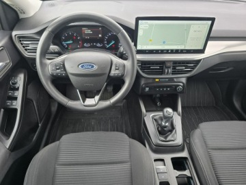 Ford Focus IV Kombi Facelifting 1.0 EcoBoost 125KM 2023 Ford Focus TITANIUM 1.0 EcoBoost 125KM Salon, zdjęcie 9