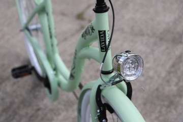 28 ЖЕНСКАЯ КОРЗИНА ДЛЯ ГОРОДСКОГО ВЕЛОСИПЕДА С МЯТНЫМ ПОДАРКОМ БЕЛЫЕ ШИНЫ