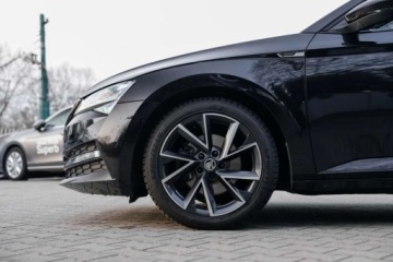 Skoda Superb III Liftback Facelifting 2.0 TSI 190KM 2023 Skoda Superb Sportline, 2.0 TSI 190KM, DSG, salon pl, fv23 2.0 Benzyna, zdjęcie 16