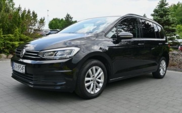 Volkswagen Touran III 1.6 TDI 115KM 2018 Volkswagen Touran 1,6 TDI 115 KM DSG FULL LED HIGH-LINE Alcantara Nawigacja, zdjęcie 1