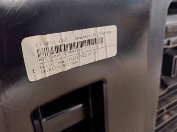 2021-23 RAM 1500 OEM MASKA (68582271AA)