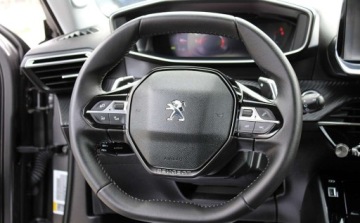 Peugeot 2008 II SUV 1.5 BlueHDi 130KM 2022 Peugeot 2008 LIFT Automat Bezwypadkowy Jak Nowy 1.5 Diesel 130KM, zdjęcie 17