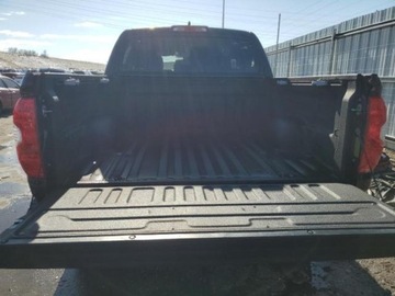 Toyota Tundra II 2021 Toyota Tundra CREWMAX SR5, V8, 4x4, od ubezpieczalni 5.7 Benzyna 381KM, zdjęcie 6