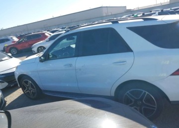 Mercedes GLE W166/C292 2018 Mercedes-Benz GLE GLE 350, 4matic, V6, od ubezpieczalni 3.5 Benzyna 302KM, zdjęcie 3