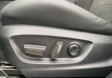 Toyota C-HR II SUV Plug-In 2.0 Hybrid Dynamic Force Plug-in  223KM 2025 Toyota C-HR 2.0 PHEV GR Sport Dynamic Force VAT 23 1 wlasciciel Bezwypad, zdjęcie 26