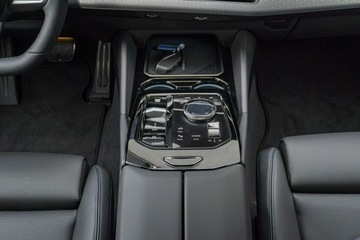 BMW Seria 5 G90-91 Touring 2.0 520d 197KM 2025 BMW 520 xDrive Sedan - DEMO - Koła zimowe w, zdjęcie 16