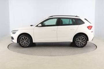 Skoda Kamiq Crossover 1.0 TSI 110KM 2022 Skoda Kamiq 1.0 TSI, Salon Polska, Serwis ASO, zdjęcie 2