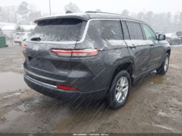 Jeep Grand Cherokee IV 2022 Jeep Grand Cherokee 2022 Jeep Grand Cherokee L Laredo 4x4 3.6 Benzyna 295KM, zdjęcie 4