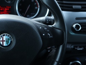 Alfa Romeo Giulietta Nuova II Hatchback 5d 1.4 TB 16v 120KM 2010 Alfa Romeo Giulietta 1.4 T, Klima, Klimatronic, zdjęcie 20