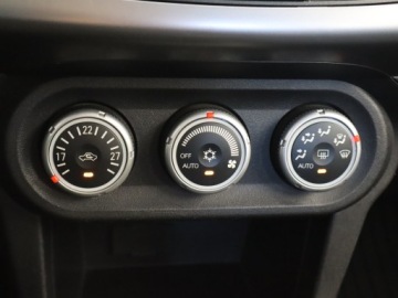 Mitsubishi Lancer IX Sedan 1.5 MIVEC 109KM 2008 Mitsubishi Lancer 1.5 MIVEC, Salon Polska, Klima, zdjęcie 17