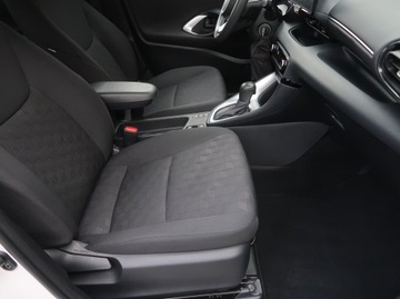 Toyota Yaris IV Hatchback 1.5 Hybrid Dynamic Force 116KM 2024 Toyota Yaris 1.5 VVT-i Hybrid, Salon Polska, zdjęcie 8