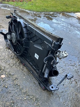 CHLADIČ CHLADIČE VENTILÁTOR VOLVO C30 V50 S40 1.6 D