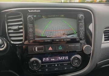 Mitsubishi Outlander III 2014 Mitsubishi Outlander Zarejestrowany - ubezpieczony - automat - 2,0 - 121 KM, zdjęcie 32