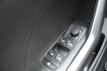 Volkswagen T-Cross SUV Facelifting 1.0 TSI 115KM 2024 Volkswagen T-Cross SalonPL Life 1.0TSI 115KM DSG Czujniki Pod.Fot Climatro, zdjęcie 22