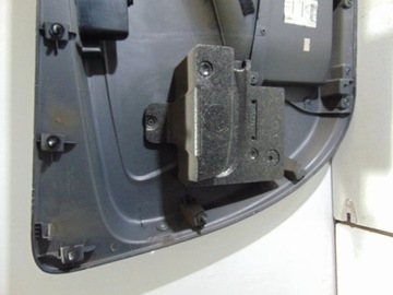 ОБИВКА ДВЕРИ ПРАВАЯ ПЕРЕДНЯЯ FIORINO NEMO 07-