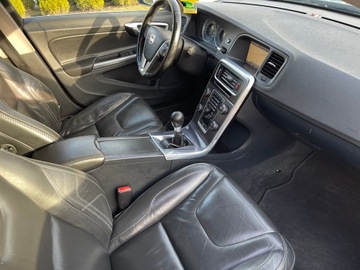 Volvo V60 I Kombi 1.6 DRIVe 115KM 2012 V60 Ocean Race 1.6 Diesel 115 KM 2012 r. 232.000 km Bezwypadkowy Serwis, zdjęcie 8