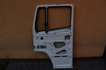 ИГЛЫ ПЕРЕДНЕЙ ПРАВОЙ ДВЕРИ MERCEDES VARIO ОРИГИНАЛ