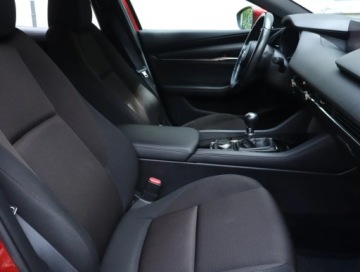 Mazda 3 IV Hatchback  2.0 SKYACTIV-G 150KM 2021 Mazda 3 2.0 Skyactiv-G, Salon Polska, Navi, Klima, zdjęcie 8