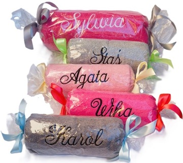 Название дня рождения. Полотенце с знаком зодиака с именем вышивкой