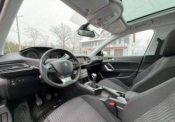 Peugeot 2014 Peugeot 308 Peugeot 308 PureTech 130 GPF Stop amp Start Allure Pack 1.2, zdjęcie 15