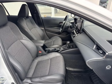 Toyota Corolla XII TS Kombi Facelifting 1.8 Hybrid 140KM 2023 Toyota Corolla 1.8 Hybrid Style Seria E21 (2019-), zdjęcie 5