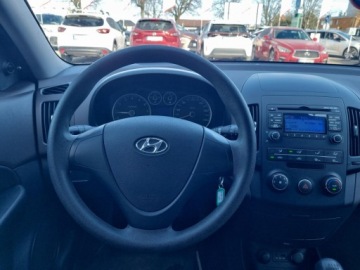 Hyundai i30 I Hatchback 1.4 109KM 2010 Hyundai i30 1.4 Comfort I (2007-2012) Hyundai i30, zdjęcie 15