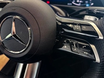 Mercedes Klasa E W214 Sedan 2.0 220d 197KM 2025 E Klasa 220 d 4-Matic AMG 2.0 (197KM) 2025, zdjęcie 9