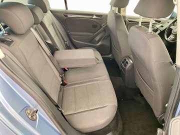 Volkswagen Golf VI Hatchback 5d 1.4 TSI 122KM 2009 Volkswagen Golf 1.4 Benzyna 122KM, zdjęcie 15