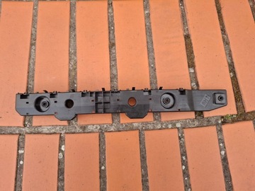 **** VÝZTUHA NÁRAZNÍKU ZADNÍ X-TRAIL IV T33 22-25R 85220-6RA0A 85221-6RA0A