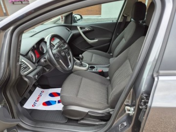 Opel Astra J Hatchback 5d 1.7 CDTI ECOTEC 110KM 2011 Opel Astra Sliczna 1.7 D Doinwestowana Bezwypadkowa Zarejestrowana Gwaranc, zdjęcie 12