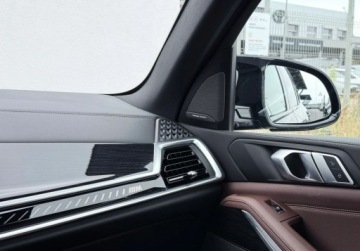 BMW X5 G05 M SUV Facelifting 4.4 M60i 530KM 2024 BMW X5 M I wlasciciel M Sport Harman Gwarancja Bezwypadkowy FVAT23, zdjęcie 20