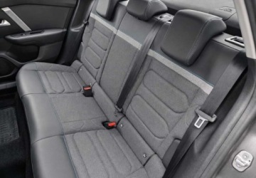 Citroen 2023 Citroen C4X 1.2 PB 130KM Shine EAT FV23 Salon PL Serwis ASO Gwarancja 1.2, zdjęcie 3