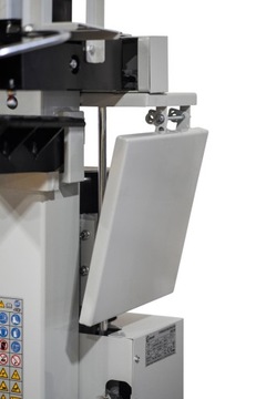 LUMAG ГЕРМАНИЯ HOS-9N 400V 8 ТОННЫЙ ДЕРЕВОКОЛИТЕЛЬ