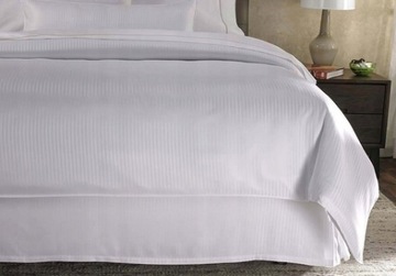 НАВУШКА HOTEL ADAMASZEK БЕЛАЯ 160x200 ПОЛОСКА 1СМ
