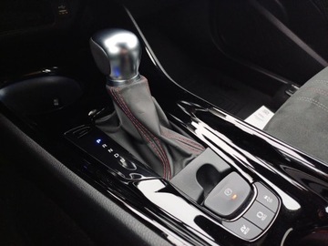 Toyota C-HR I Crossover Facelifting 1.8 Hybrid 122KM 2023 Toyota C-HR 1.8 Hybrid GPF GR Sport 1.8 Hybrid GPF, zdjęcie 26