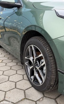 Kia Ceed III Kombi Facelifting 1.5 T-GDI 140KM 2025 Kia Ceed Kia Ceed 1.5 T-GDI Tribute 1.5 Benzyna 140KM, zdjęcie 3