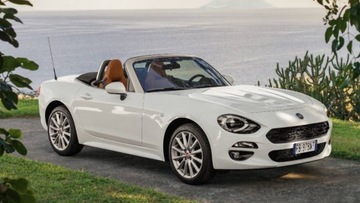 FIAT 124 SPIDER BLATNÍK LEVÝ PRAVÝ PŘEDNÍ BÍLÝ