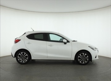 Mazda 2 III Hatchback 5d 1.5 SKY-G 90KM 2015 Mazda 2 1.5 16V, Salon Polska, Serwis ASO, zdjęcie 5