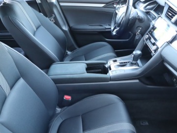 Honda Civic X Sedan 4d 1.5 VTEC Turbo 182KM 2017 Honda Civic 1.5 VTEC, Salon Polska, Automat, Navi, zdjęcie 8