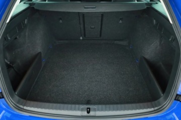 Skoda Octavia IV Liftback 1.5 TSI EVO 150KM 2023 Skoda Octavia 1.5 TSI e-tec, Salon Polska, zdjęcie 10
