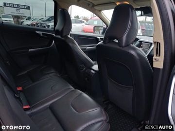 Volvo XC60 I SUV 2.4 D5 215KM 2012 Volvo XC 60 Volvo XC 60 D5 AWD Edition Pro 2.4 Diesel 215KM, zdjęcie 13