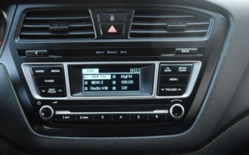 Hyundai i20 II Hatchback 5d Facelifting KAPPA 1.2 MPI 84KM 2018 Hyundai i20 1.2B 2018r Klima Grzane Fotele i Kierownica Sprowadzony 1.2, zdjęcie 23