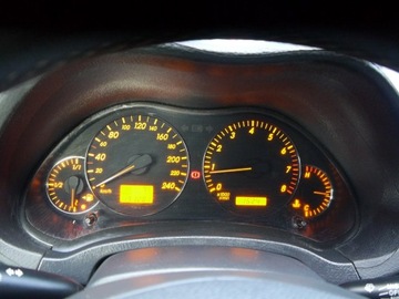 Toyota Avensis I Kombi 1.8 129KM 2003 Toyota Avensis 1.8 bez rdzy i korozji bezwypadkowy, zdjęcie 15