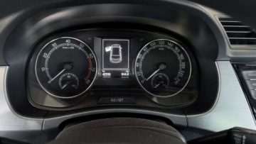 Skoda Fabia III Hatchback Facelifting 1.0 TSI 95KM 2021 Skoda Fabia 1.0 TSI Ambition, 95KM, salon pl, fv23 Benzyna 95KM, zdjęcie 2