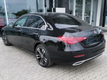 Mercedes Klasa C W206 Limuzyna 1.5 200 204KM 2026 C Klasa 200 4-Matic Avantgarde 1.5 (204KM) 2026, zdjęcie 4