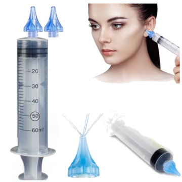 Ирригатор-шприц для чистки ушей с 2 ​​насадками