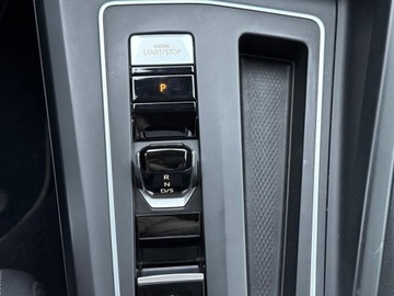 Volkswagen Golf VII Hatchback 5d Facelifting 1.5 TSI ACT 150KM 2020 Volkswagen Golf 1.5eTSI 150KM Style DSGKameraMATRIXACCNiski PrzebiegASOFV23, zdjęcie 19